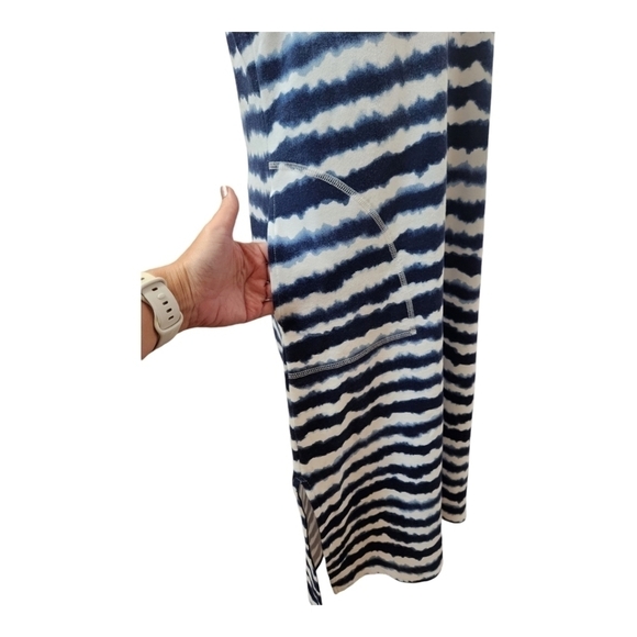 T By Talbots Midi Dress - Wavy Tie-Dye Blue and White, size Medium - Picture 6 of 11